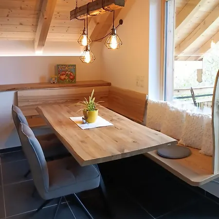 Bauernhofurlaub Eggcellence ファームステイ *